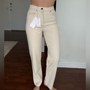 Brand NEW American Vintage Jeans